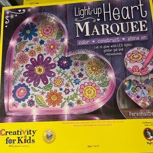 Light-Up Heart Marquee Kit